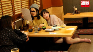 【レズもの】AV女優の小島みこさんがピンクのクルーソックス、沙月恵奈さんが黒のクルーソックス、美咲かんなさんが白のクルーソックスを履いたままセックスする靴下ＡＶ動画【靴下フェチ】【ソックスフェチ】